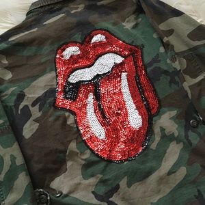 💋 Vintage Camo Army Jacket